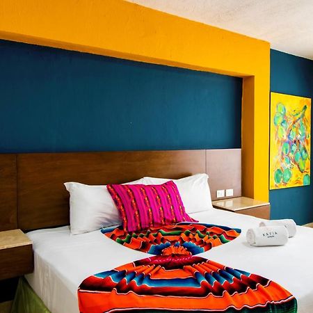 Hotel Mariachi By Kavia 5Th Av Playa del Carmen Kültér fotó