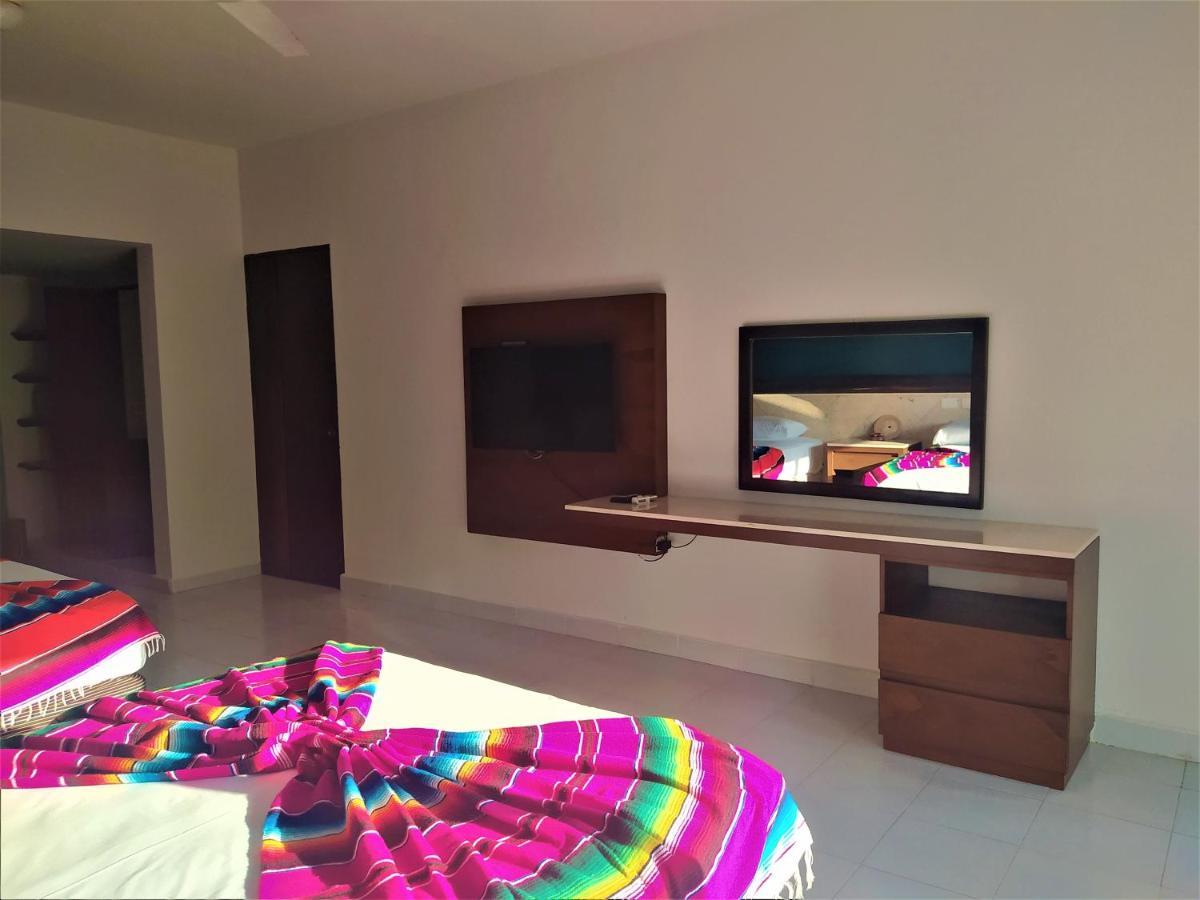 Hotel Mariachi By Kavia 5Th Av Playa del Carmen Kültér fotó