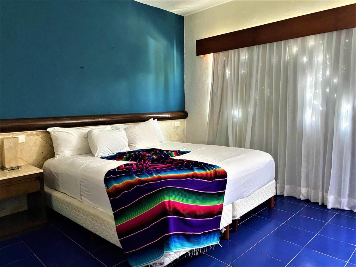 Hotel Mariachi By Kavia 5Th Av Playa del Carmen Kültér fotó